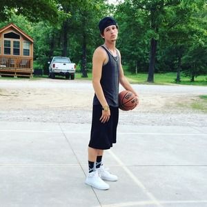 Meet your Posher, Kyle